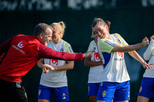Bläddra bland fler bilder av Football, Women's Nations League, Sweden, Training