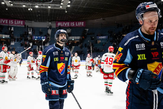Djurgårdens Victor Eklund och Daniel Brodin deppar