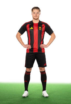 Östersunds Sebastian Karlsson Grach 1