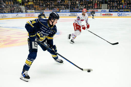 HV71s Oscar Fisker Molgaard