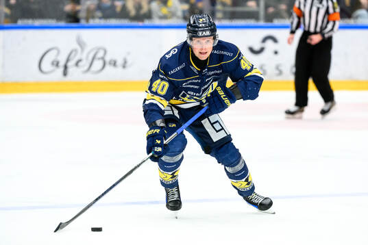 HV71s Oskar Stål-Lyrenäs
