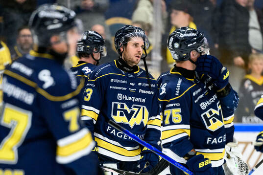 HV71s Nicholas Shore deppar