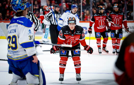 Örebros Robert Leino deppar