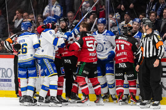 Leksands Anton Johansson och Örebros Robin Norell  i bråk