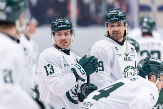 Färjestads Joel Kellman och Linus Johansson