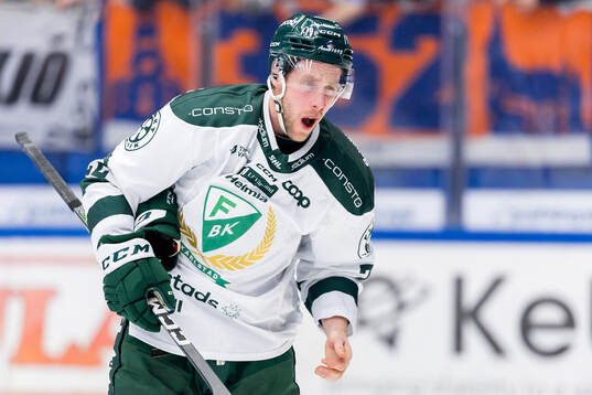 Färjestads Per Åslund har ont