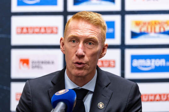 Växjös tränare Jörgen Jönsson på presskonferens