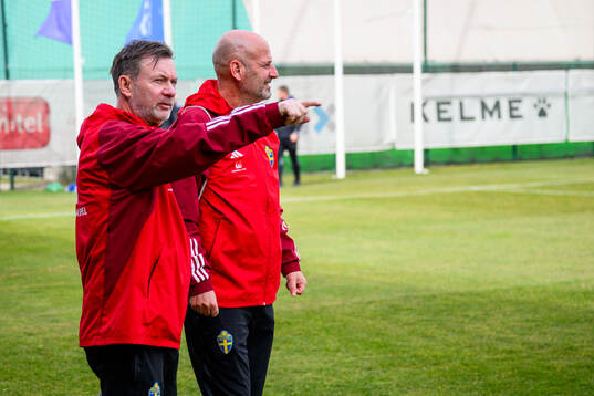 Head coach Peter Gerhardsson and assistant coach Magnus