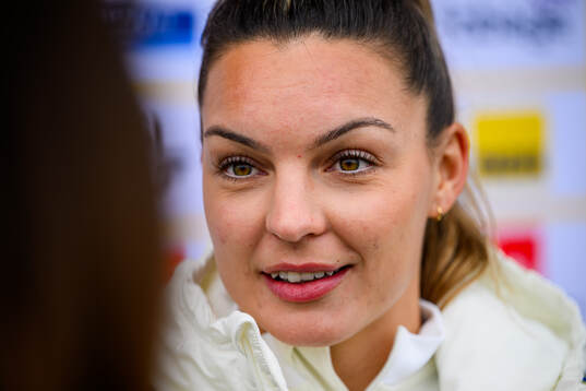Johanna Rytting Kaneryd is interviewed by the media