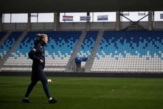 Head coach Gemma Grainger of the Norwegian women's national