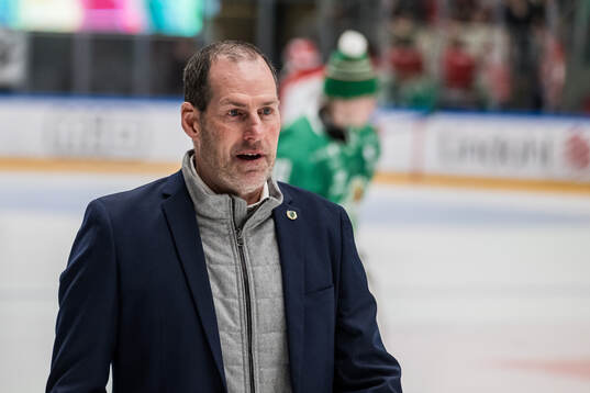 Rögles assisterande tränare Janne Larsson