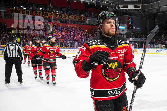 Luleås Brendan Shinnimin jublar