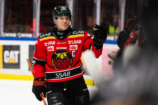 Luleås Erik Gustafsson jublar