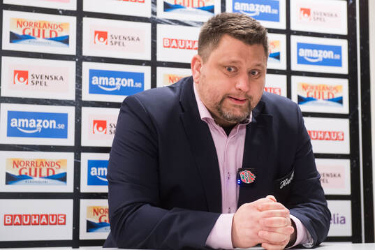 MoDos tränare Mattias Karlin
