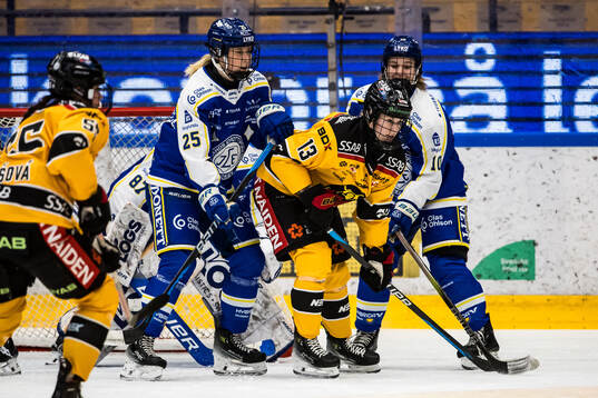 Leksands Nathalie Carlsson Mattila och Luleås Jenna