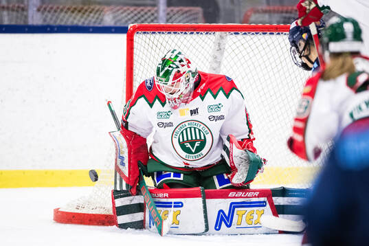 Frölundas målvakt Stephanie Neatby