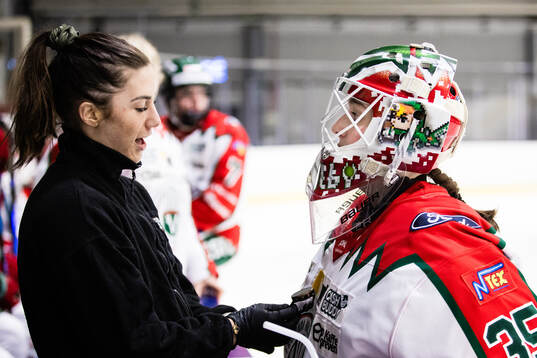 Frölundas målvakt Stephanie Neatby