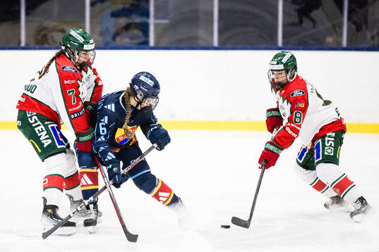 Frölundas Kaitlyn Yearwood och Lindsay Agnew
