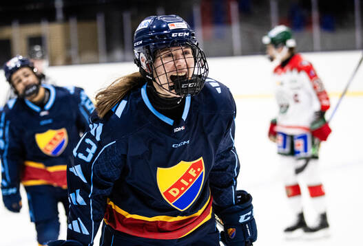 Djurgårdens Anneke Linser jublar