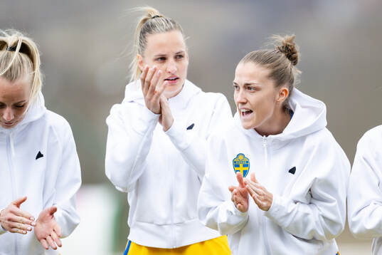 Nathalie Björn and Filippa Angeldahl of Sweden