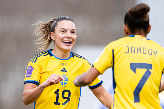 Johanna Rytting Kaneryd and Madelen Janogy of Sweden