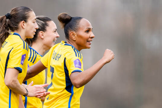 Madelen Janogy of Sweden celebrates the 0-1 goal