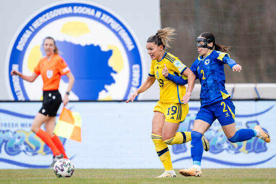 Johanna Rytting Kaneryd of Sweden and Ena Sabanagic of