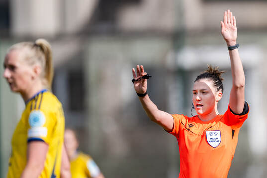 Referee Olatz Rivera Olmedo