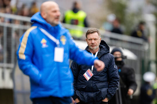 Assistant coach Magnus Wikman and Head coach Peter