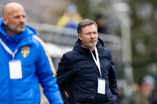Head coach Peter Gerhardsson of Sweden