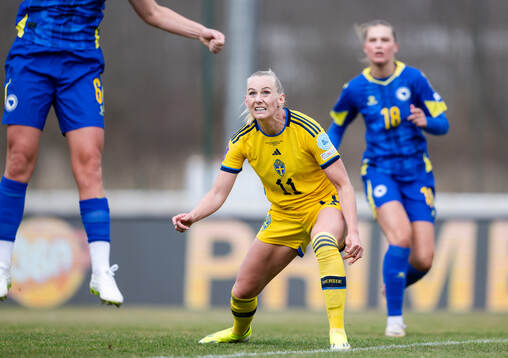 Stina Blackstenius of Sweden