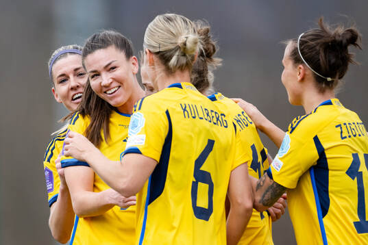 Olivia Schough and Pauline Hammarlund of Sweden celebrate