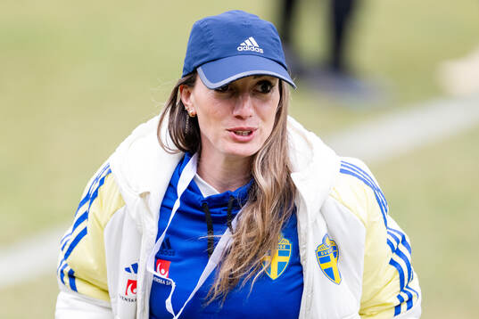 Kosovare Asllani of Sweden