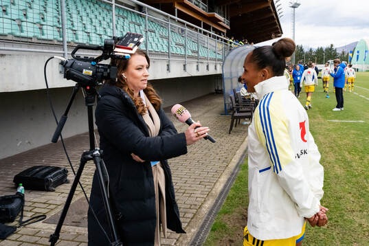 Anna Rydén of Swedish Newspaper Aftonbladet with Madelen