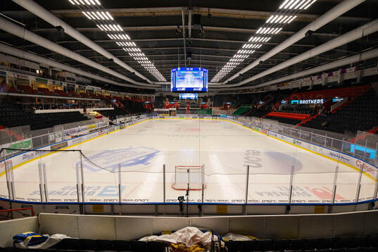 Generell vy över Scaniarinken innan ishockeymatchen i