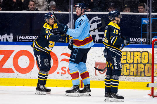 Södertäljes Miikka Pitkänen och Djurgårdens Edvin