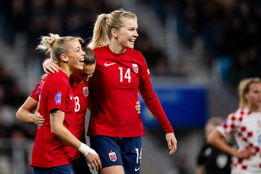 Celin Bizet Ildhusøy and Vilde Bøe Risa and Ada Hegerberg