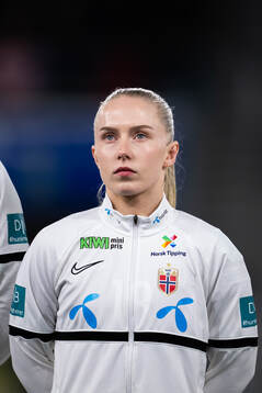 Thea Bjelde of Norway at lineup