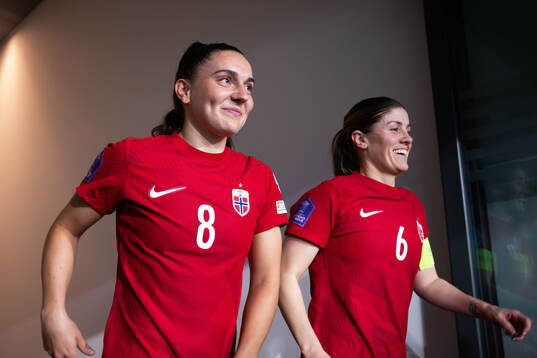 Vilde Bøe Risa and Maren Mjelde of Norway