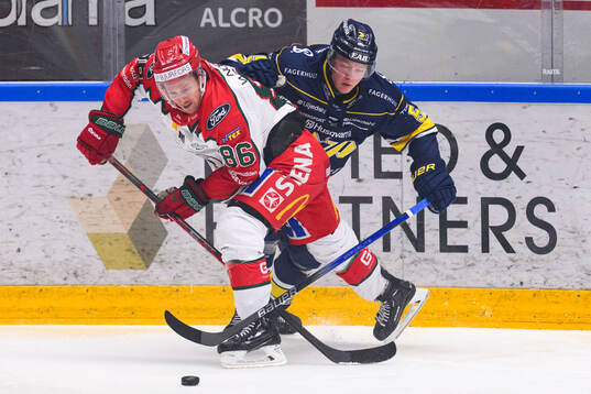 Frölundas Erik Thorell och HV71s Victor Sjöholm