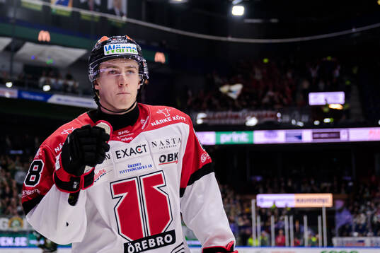 Örebros Jonathan Lekkerimäki jublar