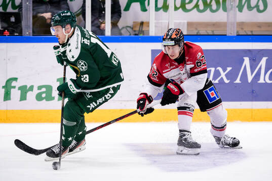 Färjestads Joel Kellman och Örebros Robert Leino