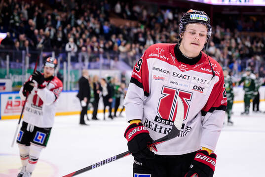 Örebros Milton Oscarson deppar