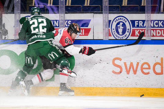 Färjestads Per Åslund och Örebros Robert Leino