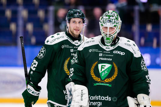 Färjestads Per Åslund jublar