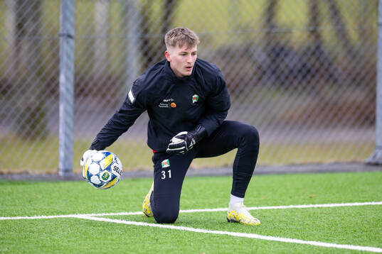 Varbergs målvakt Viktor Dryselius