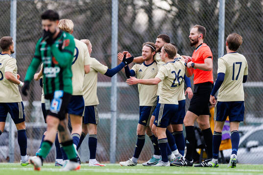 Östers IFs spelare jublar