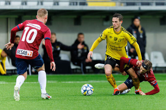 Elfsborgs Jens Jakob Dyhr Thomasen  och Örgrytes Charlie