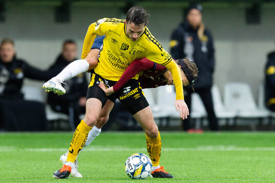 Elfsborgs Jens Jakob Dyhr Thomasen  och Örgrytes Charlie