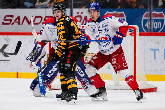 Skellefteås Linus Lindström och Oskarshamns Lukas Jasek